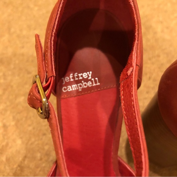 Jeffrey Campbell Star Man Pump in red - Picture 10 of 14
